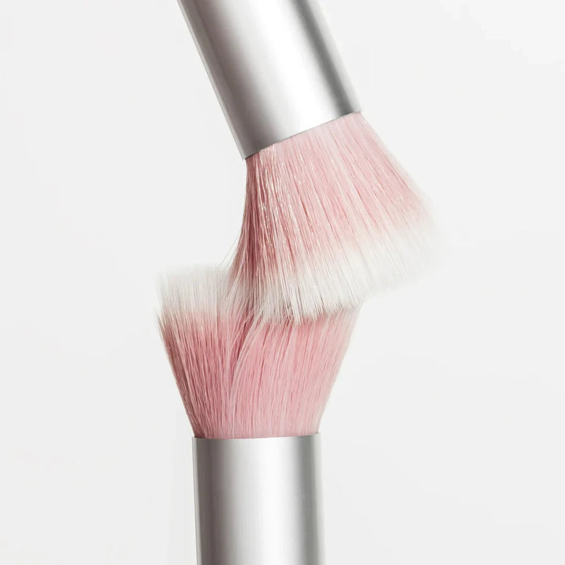 Skin2Skin Blush Brush